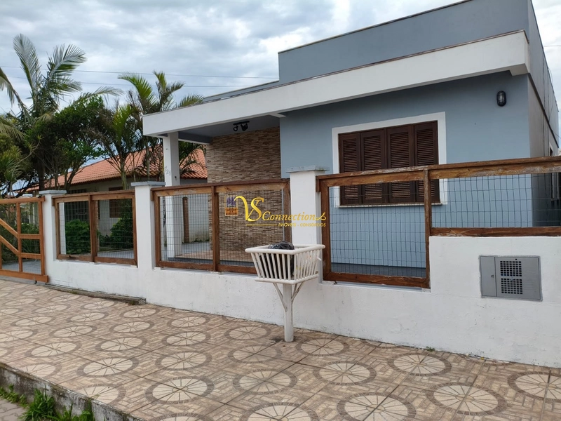 GEMINADO À VENDA EM RAINHA DO MAR, XANGRI-LÁ: 2ª foto da galeria de imagens do imóvel