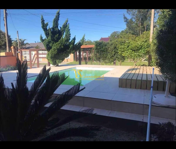 CASA À VENDA EM RAINHA DO MAR, CONFIRA!!!