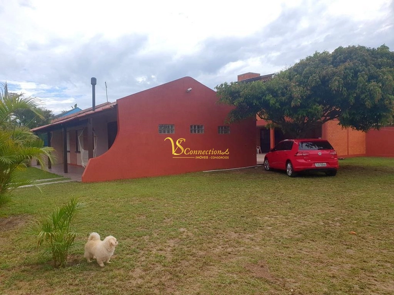 CASA COM 8 DORMITÓRIOS APENAS 150M DA PRAIA: 4ª foto da galeria de imagens do imóvel