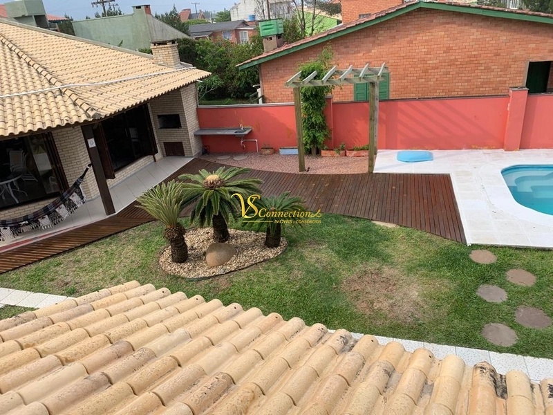 PREDIO RESIDENCIAL COM 3  SOBRADO!!! UMA QUADRA DO MAR!: 4ª foto da galeria de imagens do imóvel