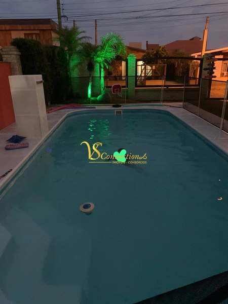 PREDIO RESIDENCIAL COM 3  SOBRADO!!! UMA QUADRA DO MAR!: 11ª foto da galeria de imagens do imóvel