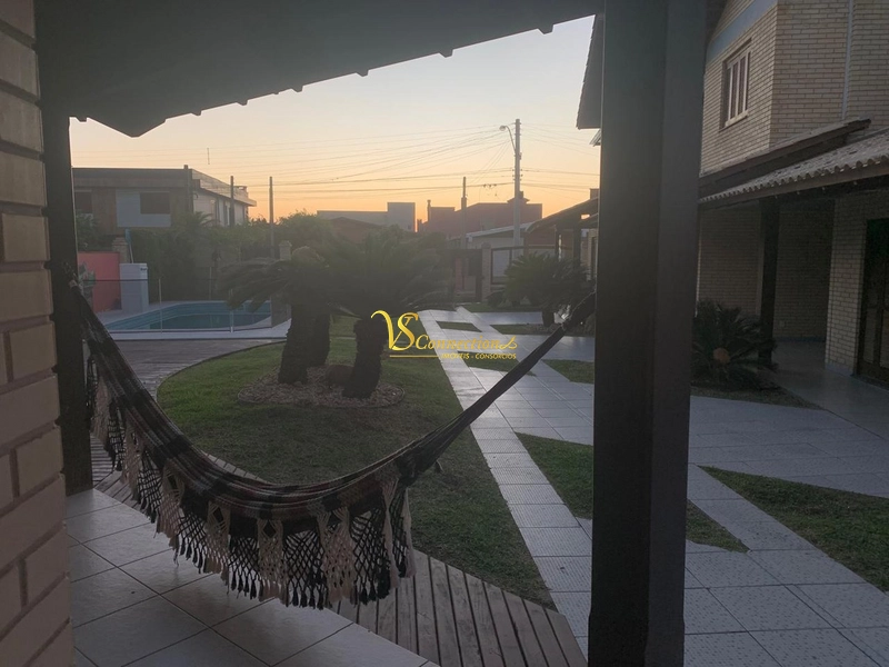 PREDIO RESIDENCIAL COM 3  SOBRADO!!! UMA QUADRA DO MAR!: 12ª foto da galeria de imagens do imóvel