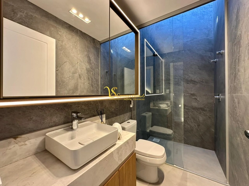 SOBRADO À VENDA!!! MOBILIADO & DECORADO NOVO NUNCA USADO: 32ª foto da galeria de imagens do imóvel