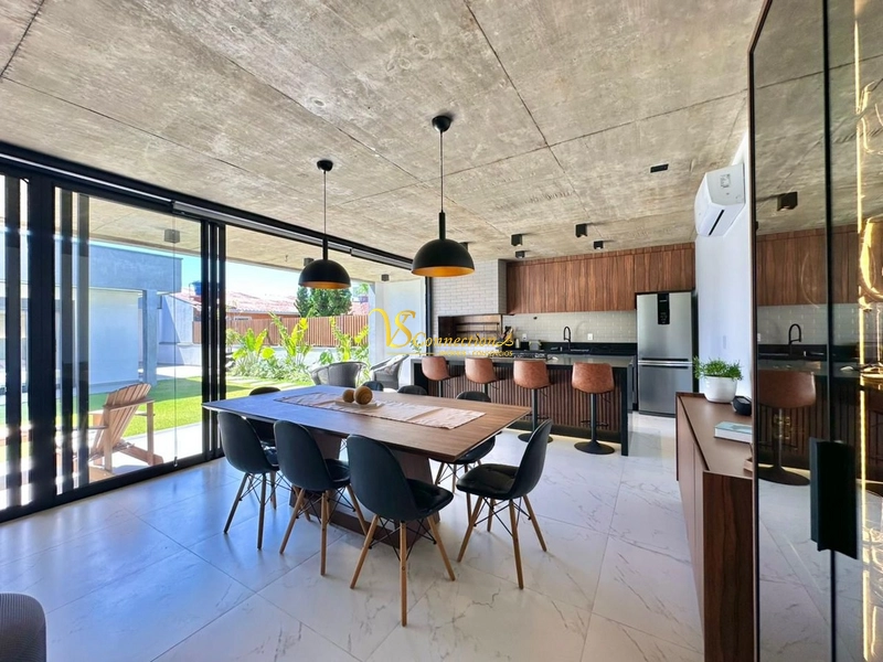 Casa retrofit mobiliada decorada a  metros do mar ,Centro de Xangri-lá: 8ª foto da galeria de imagens do imóvel