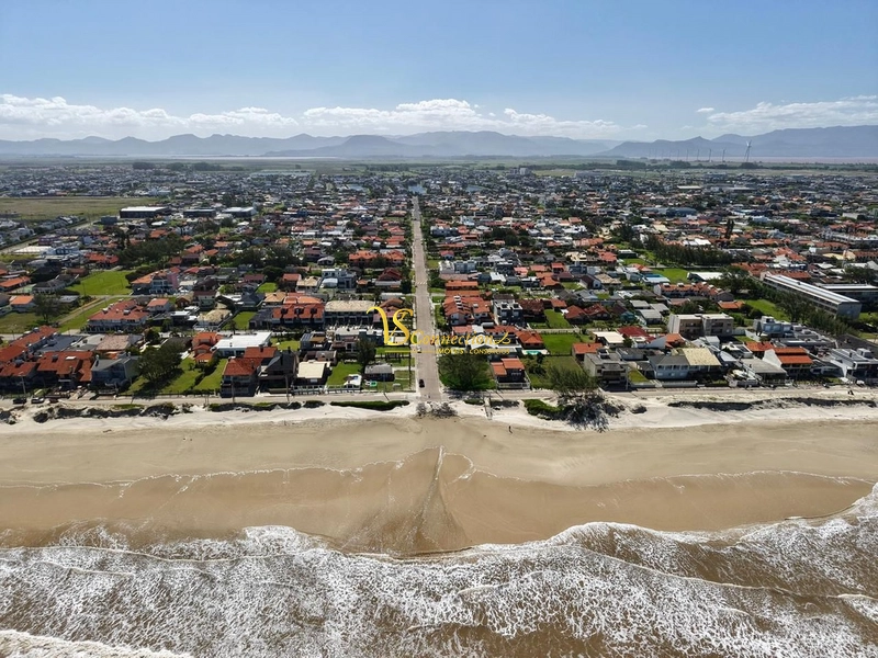 Casa retrofit mobiliada decorada a  metros do mar ,Centro de Xangri-lá: 32ª foto da galeria de imagens do imóvel