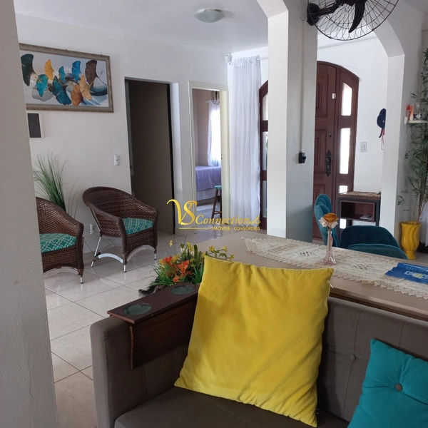 CASA A 50M DA PRAIA COM PISCINA: 20ª foto da galeria de imagens do imóvel