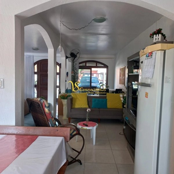 CASA A 50M DA PRAIA COM PISCINA: 21ª foto da galeria de imagens do imóvel