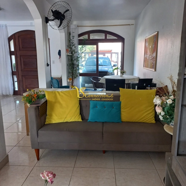 CASA A 50M DA PRAIA COM PISCINA: 18ª foto da galeria de imagens do imóvel