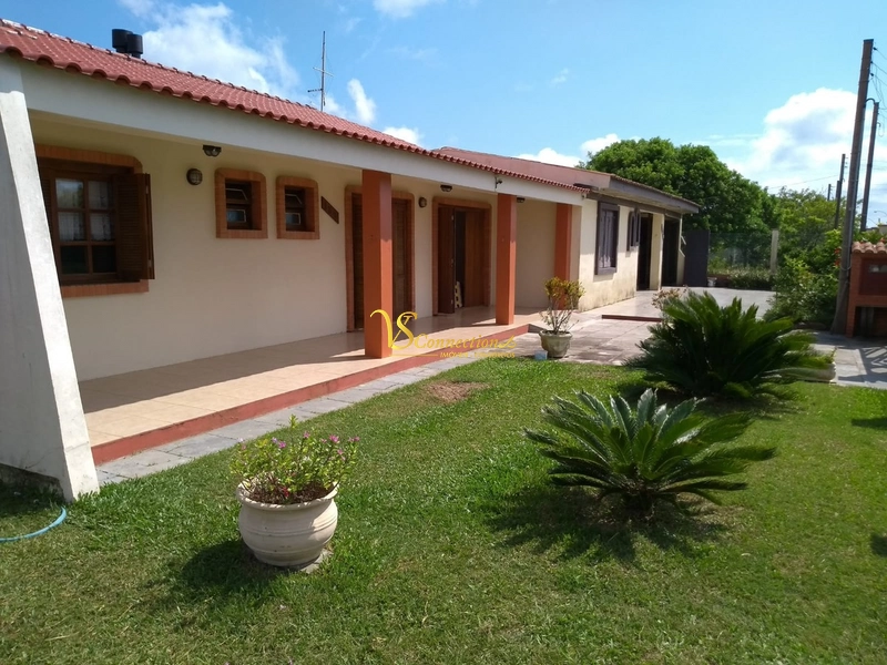 Casa de Esquina  Rainha do Mar