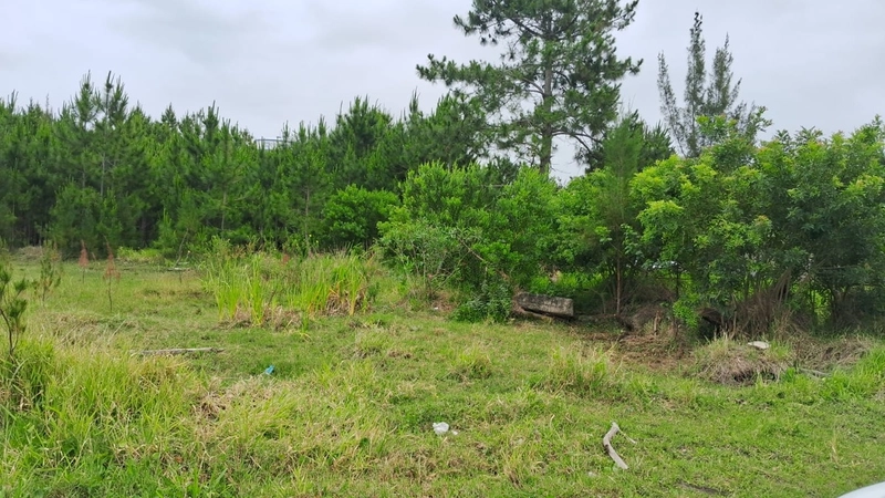 Terreno de Esquina em Atlântida Sul/RS.: 2ª foto da galeria de imagens do imóvel