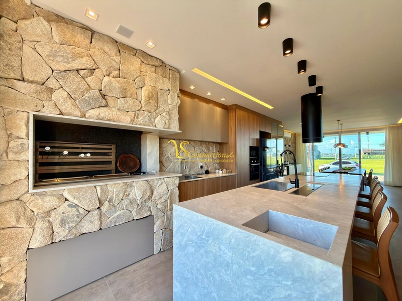 Luxo, tecnologia e vista permanente para o lago.: 13ª foto da galeria de imagens do imóvel