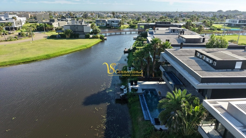 CONDOMÍNIO SENSE MANSÃO COM VISTA FANTÁSTICA PARA O LAGO: 9ª foto da galeria de imagens do imóvel