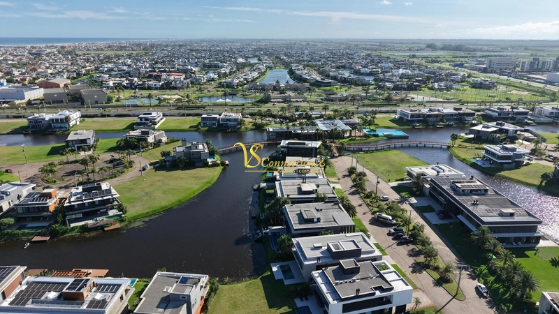 CONDOMÍNIO SENSE MANSÃO COM VISTA FANTÁSTICA PARA O LAGO: 10ª foto da galeria de imagens do imóvel