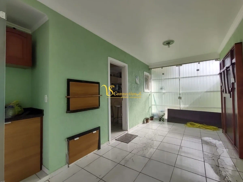 Praia de Rainha do Mar, localização de moradores fixos, escolas: 20ª foto da galeria de imagens do imóvel