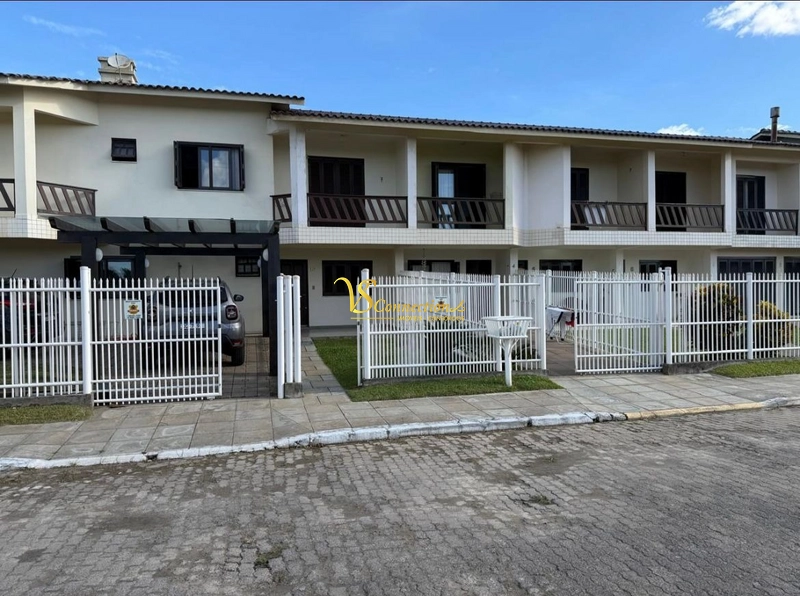 Duplex à venda em Xangri-Lá: 3ª foto da galeria de imagens do imóvel