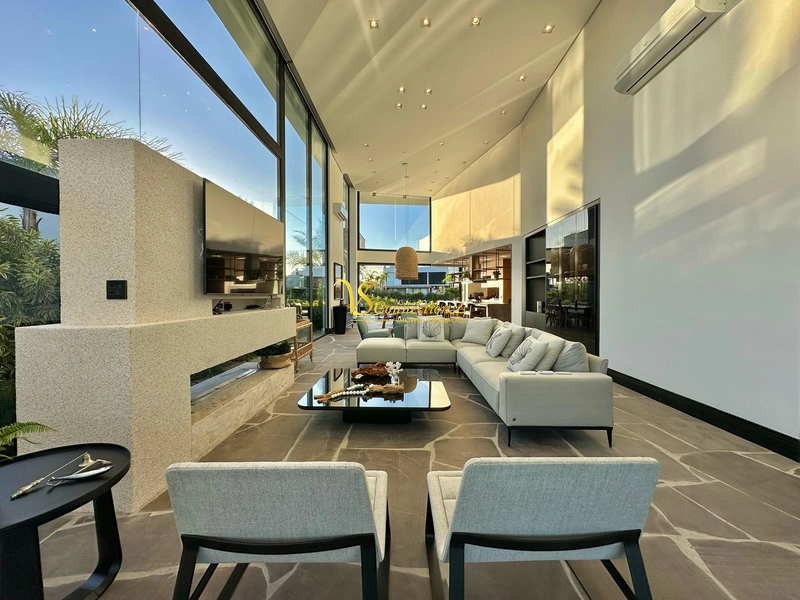 Sobrado de luxo, Beira Lago no Condomínio Enseada Lagos de Xangri-Lá!: 2ª foto da galeria de imagens do imóvel