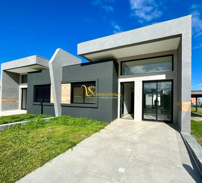 Sobrado a apenas 3 quadras da praia: 1ª foto da galeria de imagens do imóvel