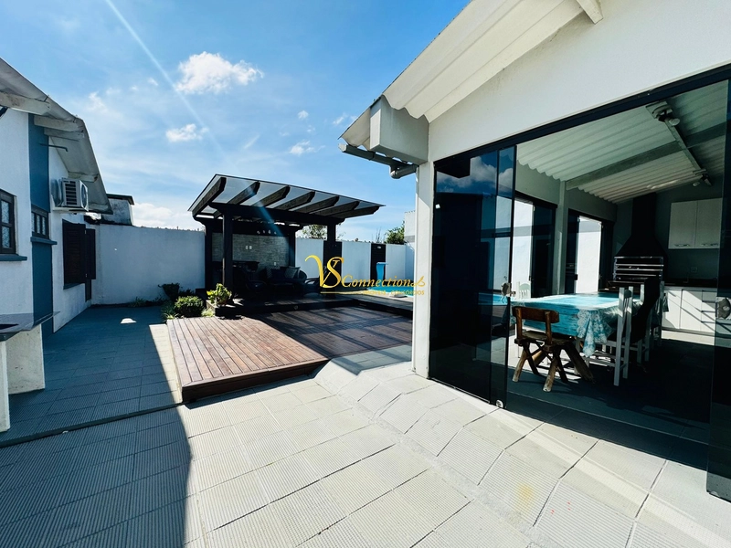 CASA DE ESQUINA PRÓXIMA DO MAR E CENTRO DE ATLÂNTIDA SUL: 33ª foto da galeria de imagens do imóvel