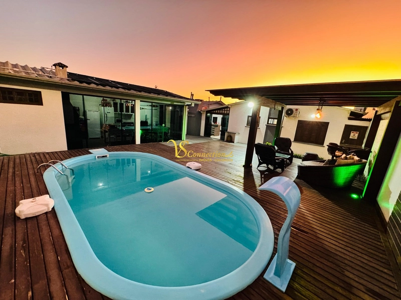 CASA DE ESQUINA PRÓXIMA DO MAR E CENTRO DE ATLÂNTIDA SUL: 39ª foto da galeria de imagens do imóvel