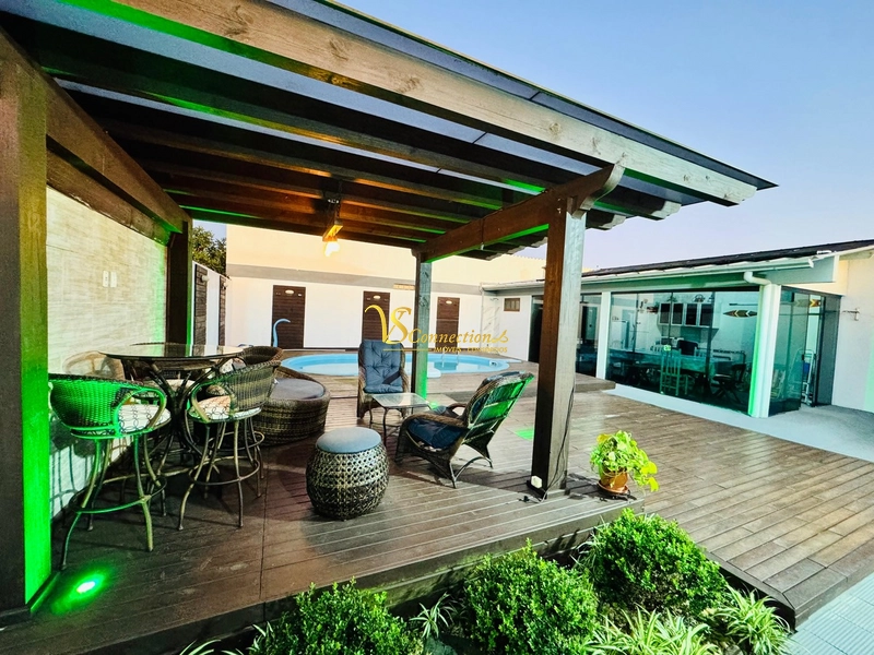 CASA DE ESQUINA PRÓXIMA DO MAR E CENTRO DE ATLÂNTIDA SUL: 30ª foto da galeria de imagens do imóvel