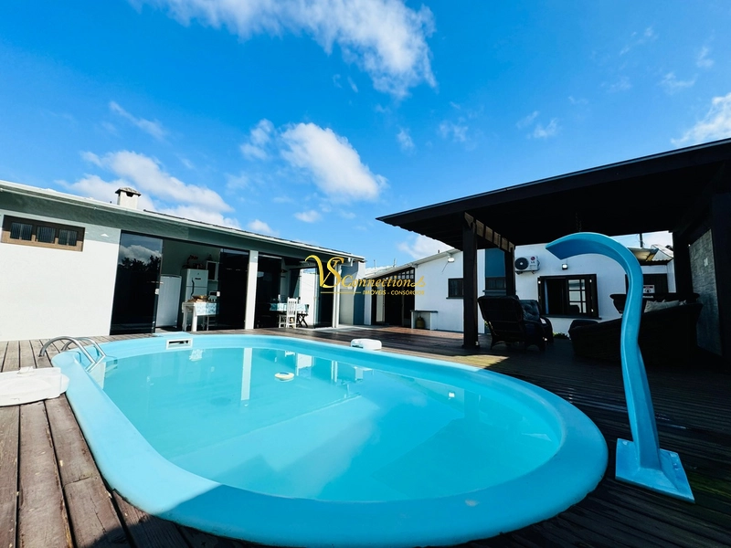 CASA DE ESQUINA PRÓXIMA DO MAR E CENTRO DE ATLÂNTIDA SUL: 37ª foto da galeria de imagens do imóvel