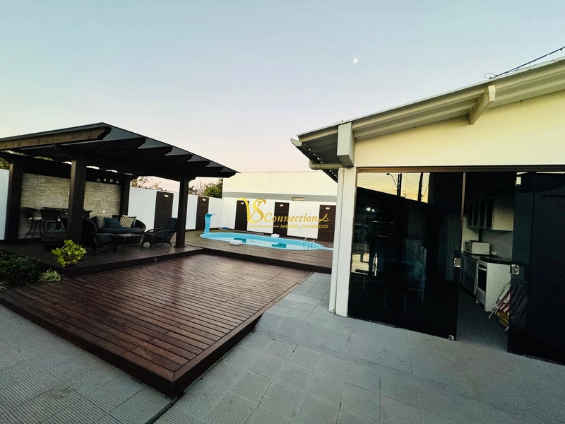 CASA DE ESQUINA PRÓXIMA DO MAR E CENTRO DE ATLÂNTIDA SUL: 27ª foto da galeria de imagens do imóvel