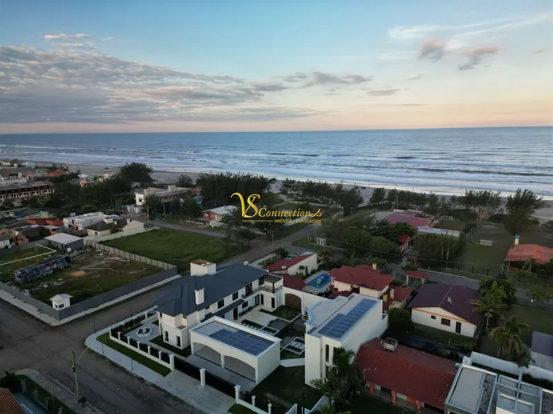 CASA NEOCLÁSSICA: 73ª foto da galeria de imagens do imóvel