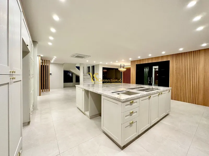 CASA NEOCLÁSSICA: 35ª foto da galeria de imagens do imóvel