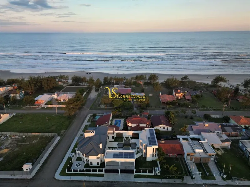 CASA NEOCLÁSSICA: 72ª foto da galeria de imagens do imóvel