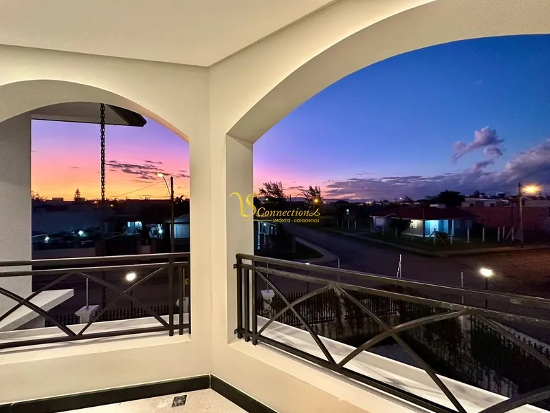 CASA NEOCLÁSSICA: 57ª foto da galeria de imagens do imóvel