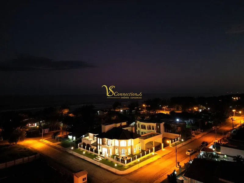 CASA NEOCLÁSSICA: 70ª foto da galeria de imagens do imóvel