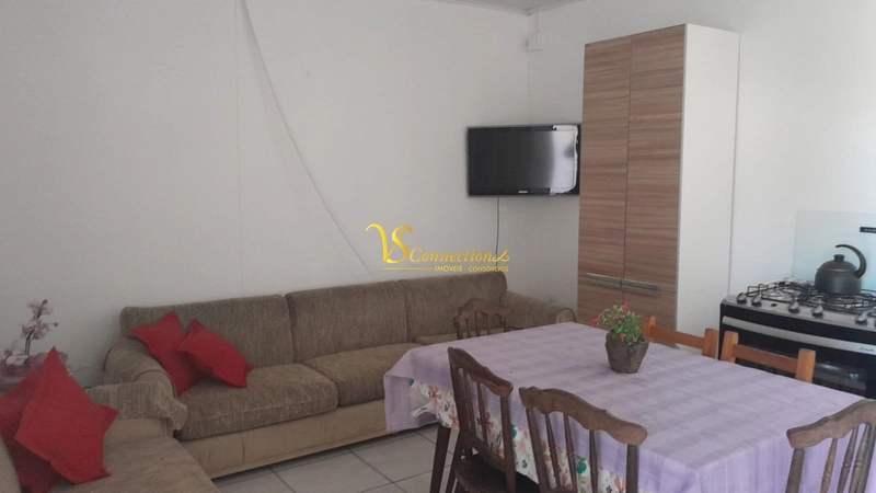 Oportunidade Única: Casa de Esquina a 1 Quadra do Mar: 10ª foto da galeria de imagens do imóvel
