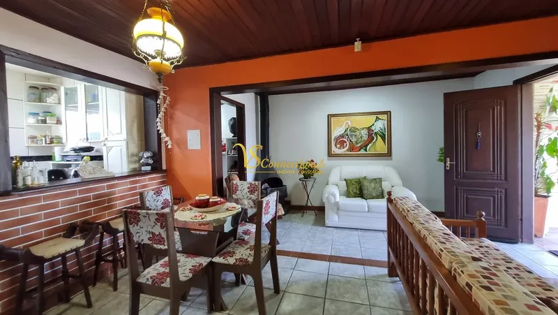 CASA À VENDA ATLÂNTIDA SUL,  AV. ATLÂNTIDA: 2ª foto da galeria de imagens do imóvel