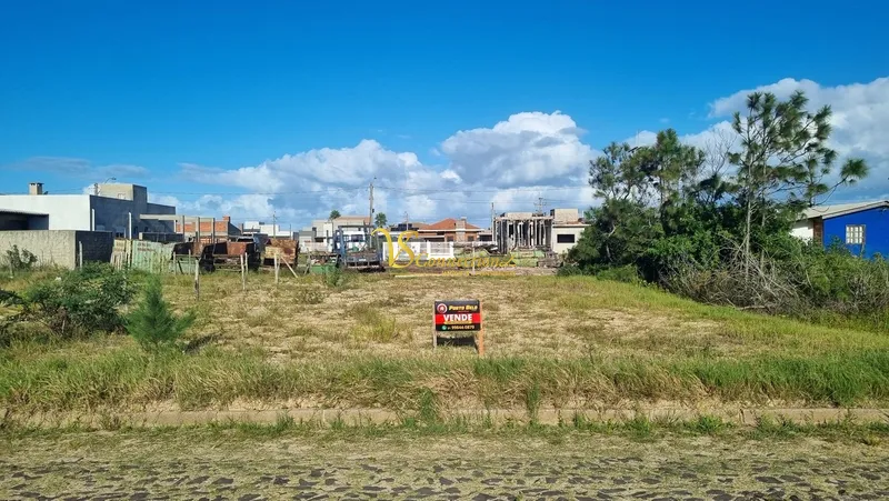 TERRENO À VENDA,ATLÂNTIDA SUL: 3ª foto da galeria de imagens do imóvel