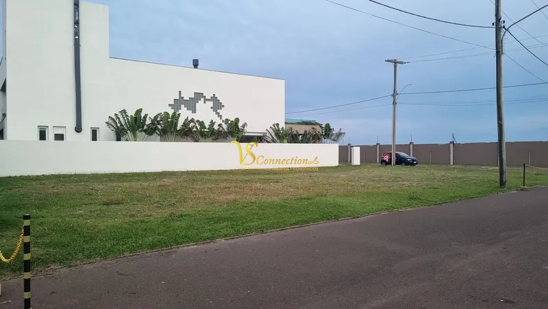 TERRENO À VENDA, ATLÂNTIDA SUL, CONDOMÍNIO ATLÂNTICO VILLAS CLUB: 2ª foto da galeria de imagens do imóvel