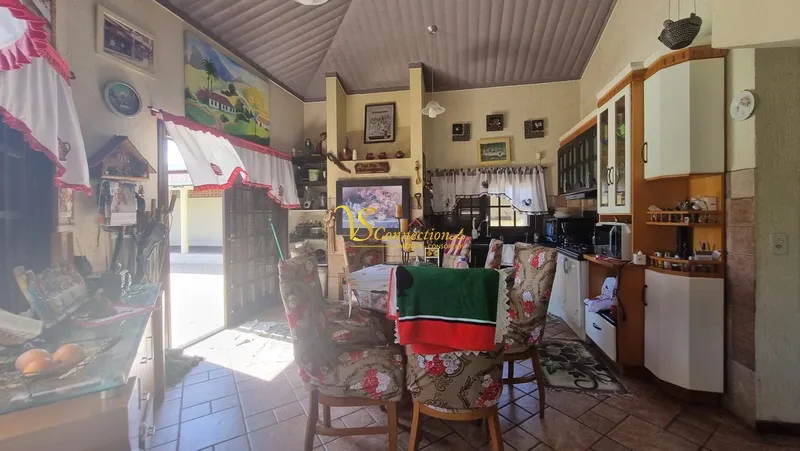 SOBRADO À VENDA, MARIÁPOLIS: 8ª foto da galeria de imagens do imóvel