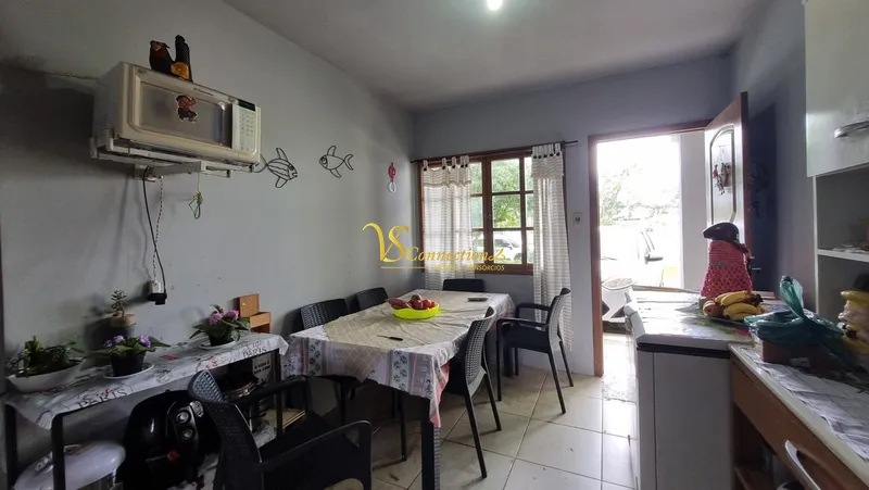 Casa à venda com laje em Atlântida Sul: 6ª foto da galeria de imagens do imóvel