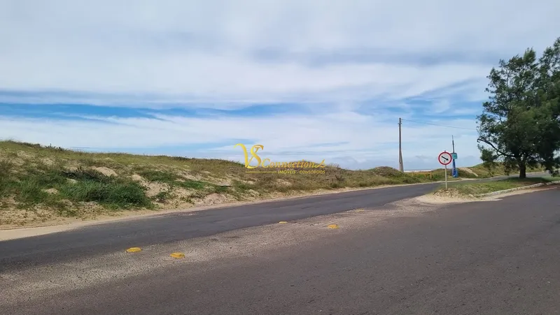 EXCELENTE CASA DE FRENTE PARA A PRAIA!: 25ª foto da galeria de imagens do imóvel