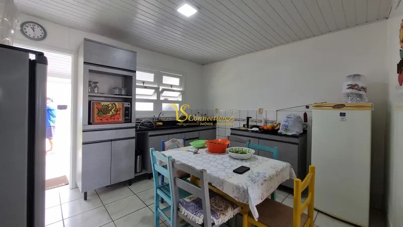 EXCELENTE CASA DE FRENTE PARA A PRAIA!: 8ª foto da galeria de imagens do imóvel