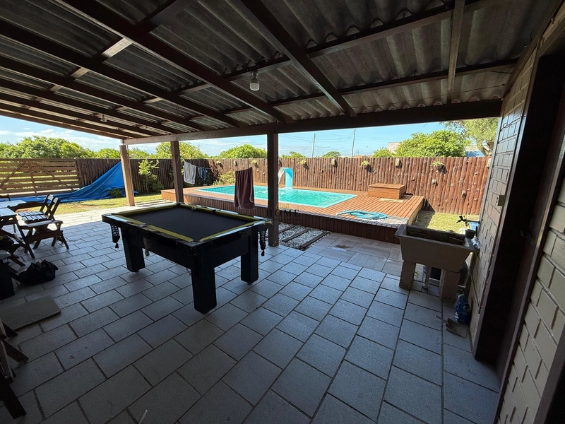 Casa à venda em Imbé com piscina: 11ª foto da galeria de imagens do imóvel