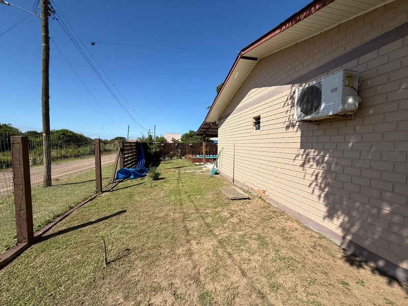 Casa à venda em Imbé com piscina: 9ª foto da galeria de imagens do imóvel