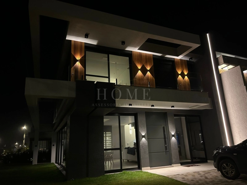 CASA EM CONDOMÍNIO, COM 4 SUÍTES, MOBILIADA E DECORADA!: 20ª foto da galeria de imagens do imóvel