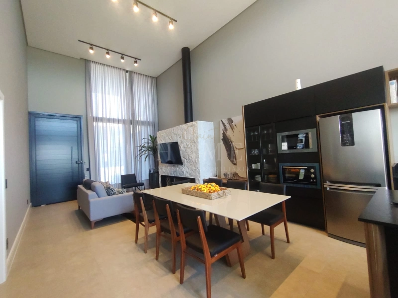 CASA COM 4 SUÍTES, MOBILIADA, COM GARAGEM!: 18ª foto da galeria de imagens do imóvel