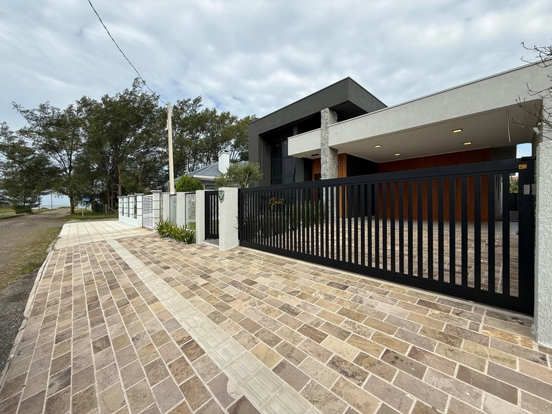 Casa à venda em Xangri-lá: 28ª foto da galeria de imagens do imóvel