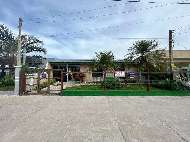 Casa em Tramandaí: 1ª foto da galeria de imagens do imóvel