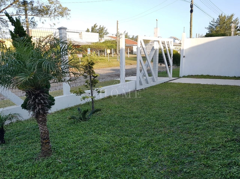 Casa à venda, próximo ao mar: 4ª foto da galeria de imagens do imóvel