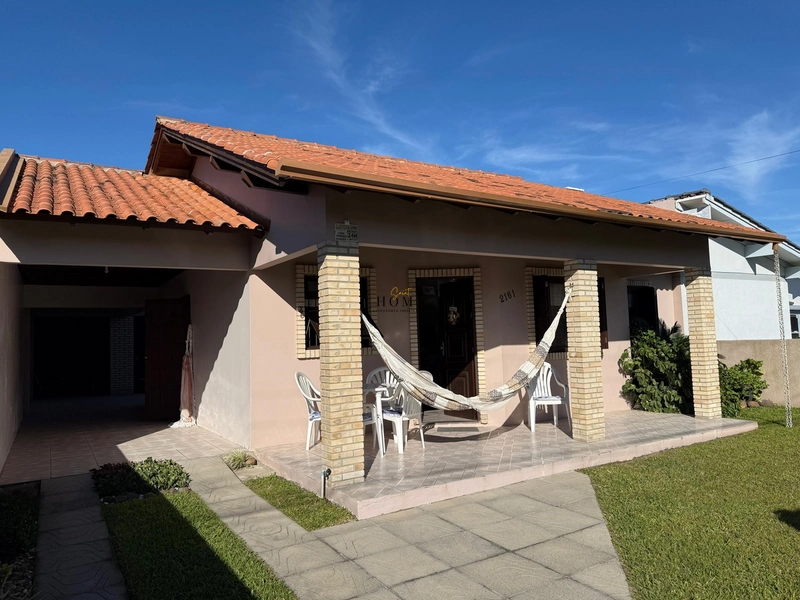 Casa à venda em Nova Tramandaí: 1ª foto da galeria de imagens do imóvel