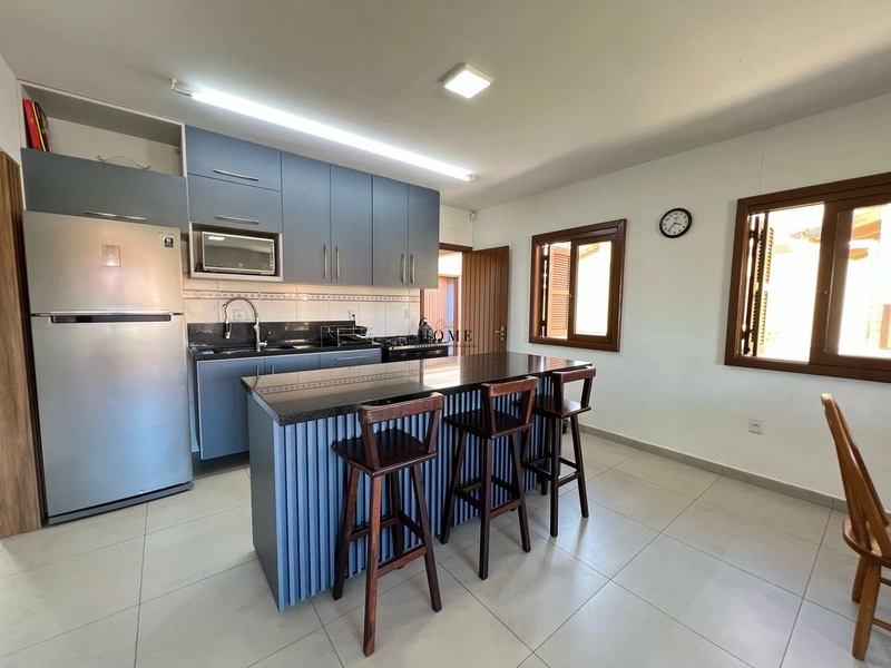 Casa à venda no centro de Imbé: 5ª foto da galeria de imagens do imóvel