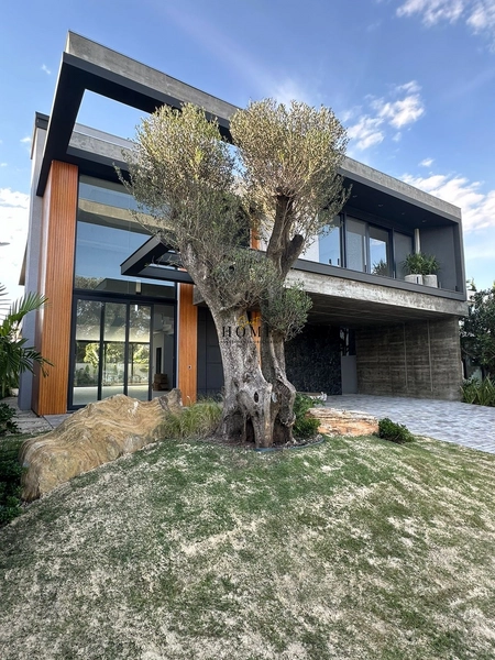 CASA POR DO SOL: 1ª foto da galeria de imagens do imóvel