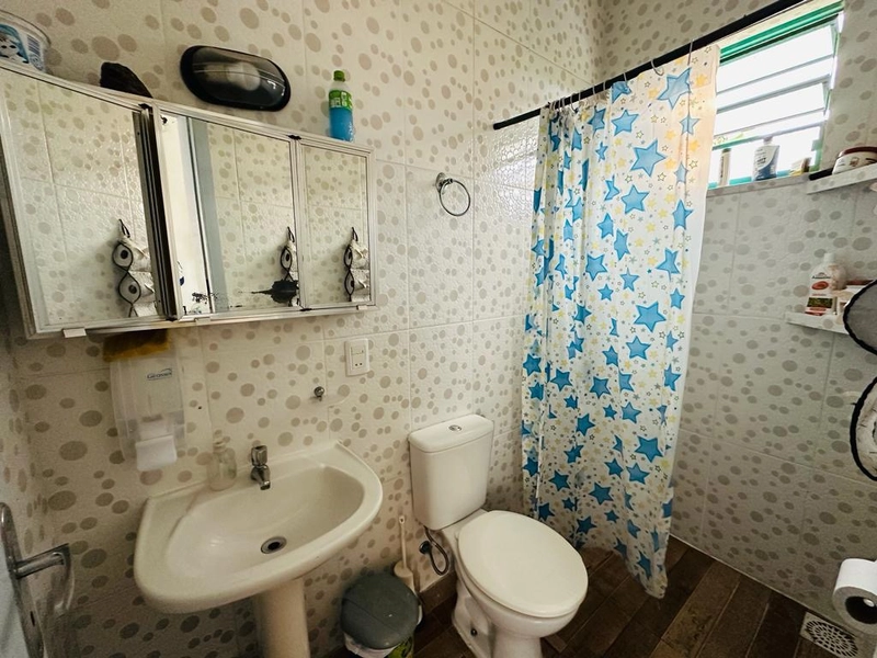 Casa no centro de Mariluz: 15ª foto da galeria de imagens do imóvel